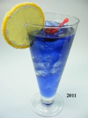 Blaue Lagune Drink (echtes Glas)