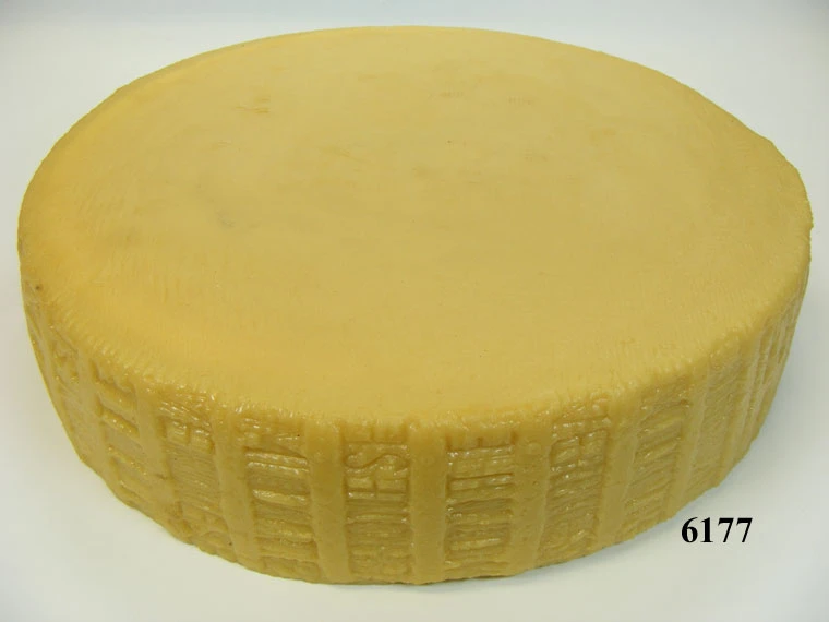 Produkt - Käse Monte Veronese 1/1