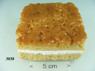 Bienenstich Attrappe für Schaufensterdekoration