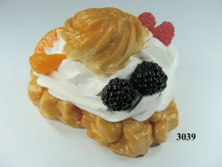 Riesen-Windbeutel Fakefood