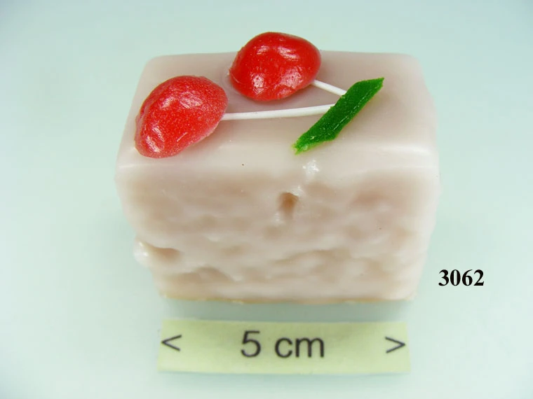 Produkt - Petite four Kirsche