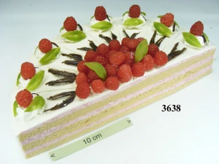 Himbeer-Torte 1/2