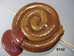 Wurstschnecke garniert (wie Abbildung)