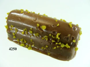 Praline dunkel Pistazie (VPE=3 Stück)