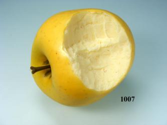 Delicious-Apfel angebissen 