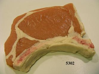 Lebensmittelattrappe Schweine-Kotelett frisch 