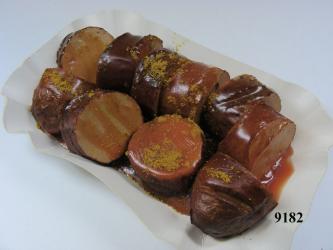 Currywurst rot geschnitten wie Abb. 