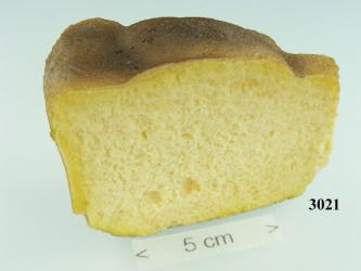 Lebensmittelattrappe Sandkuchen-Stück 