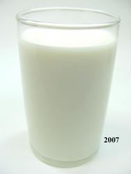 Milch (echtes Glas) 