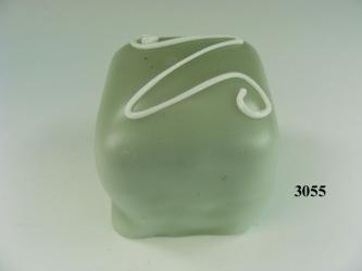 Petite four verziert 