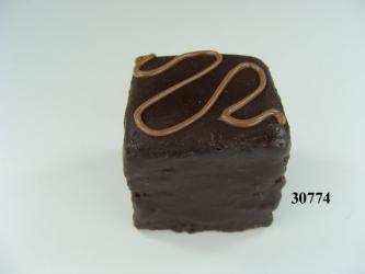 Petite four klein verziert 