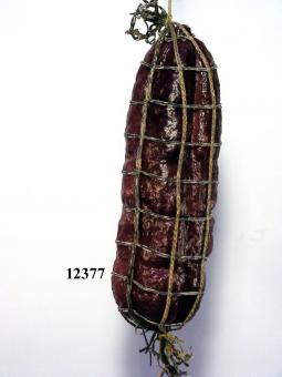 salami with net natur 