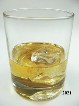 Whisky on the rocks (echtes Glas) 