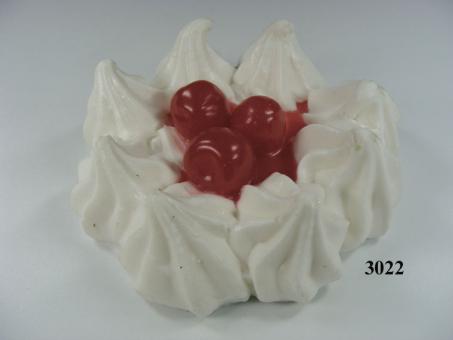 meringue round with cherry 