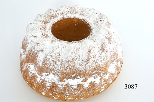 ring-shaped cake with powdered sugar 