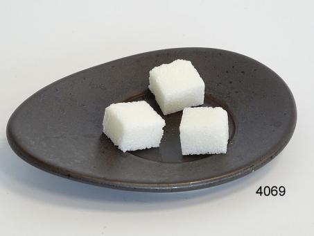 lump sugar ( 3 pcs ) 