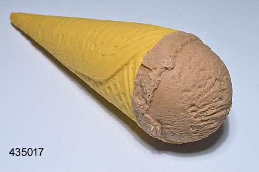 ice-cream cornet with 1 scoop 