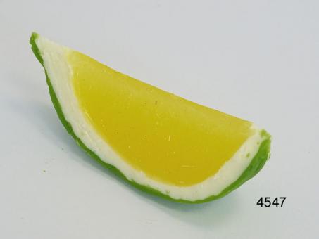 slice of lime 