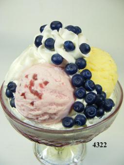 blueberry sundae 