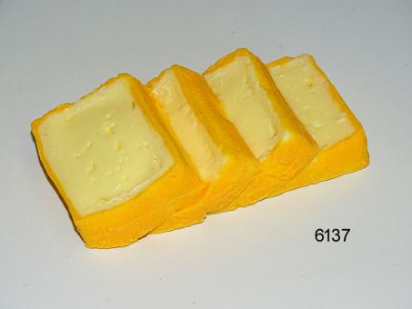 slieces of cheese Limburger 