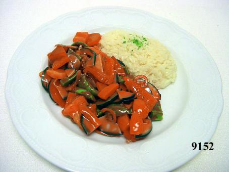 Ratatouille m. Reishäufchen (zusammenhängende Einheit) 